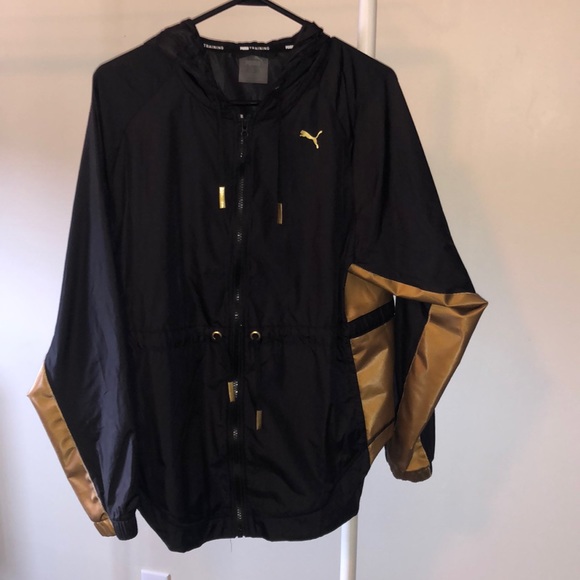 Windbreaker - Picture 1 of 2